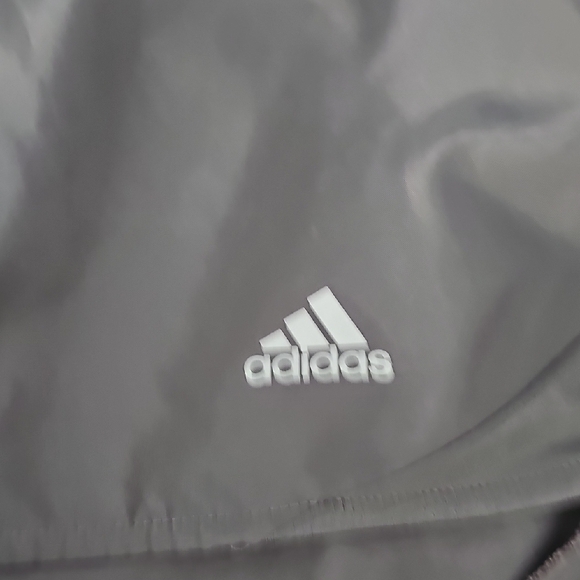 Adidas Women's Athletic Shorts Size M - Picture 3 of 9